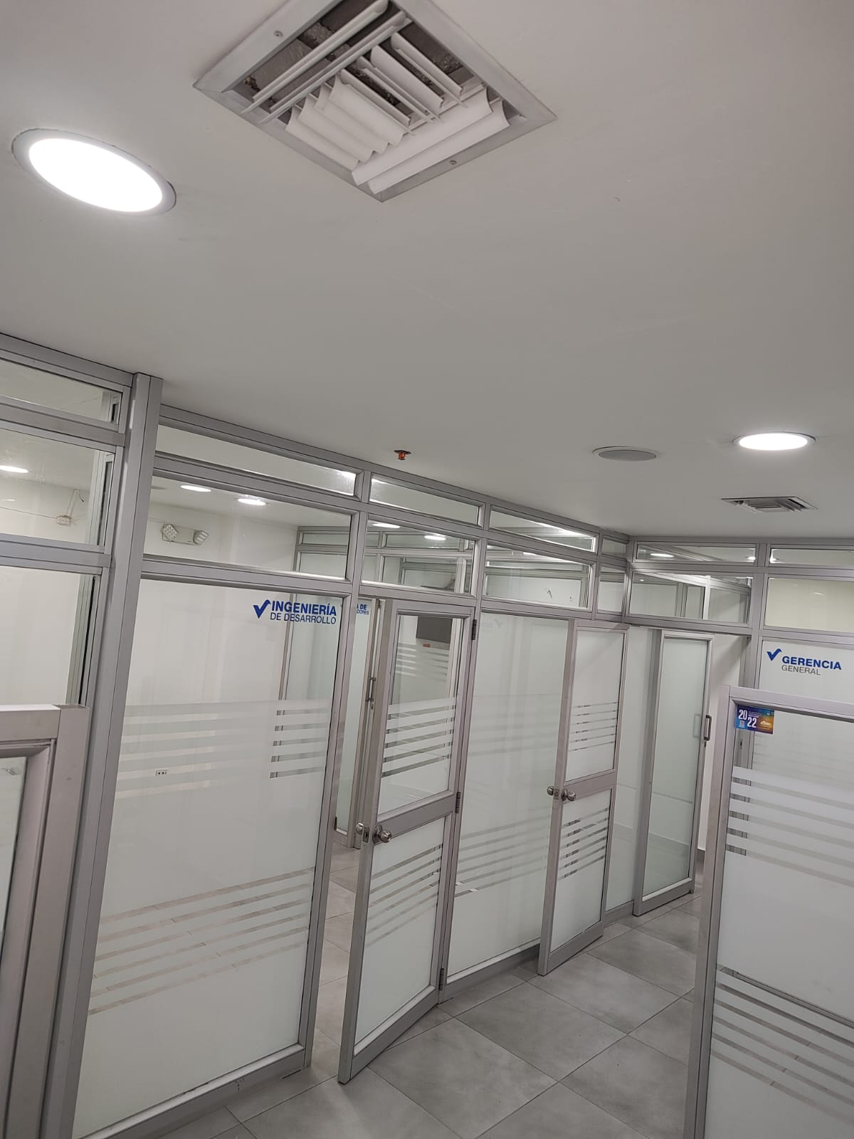 Interior de oficina comercializada por 777